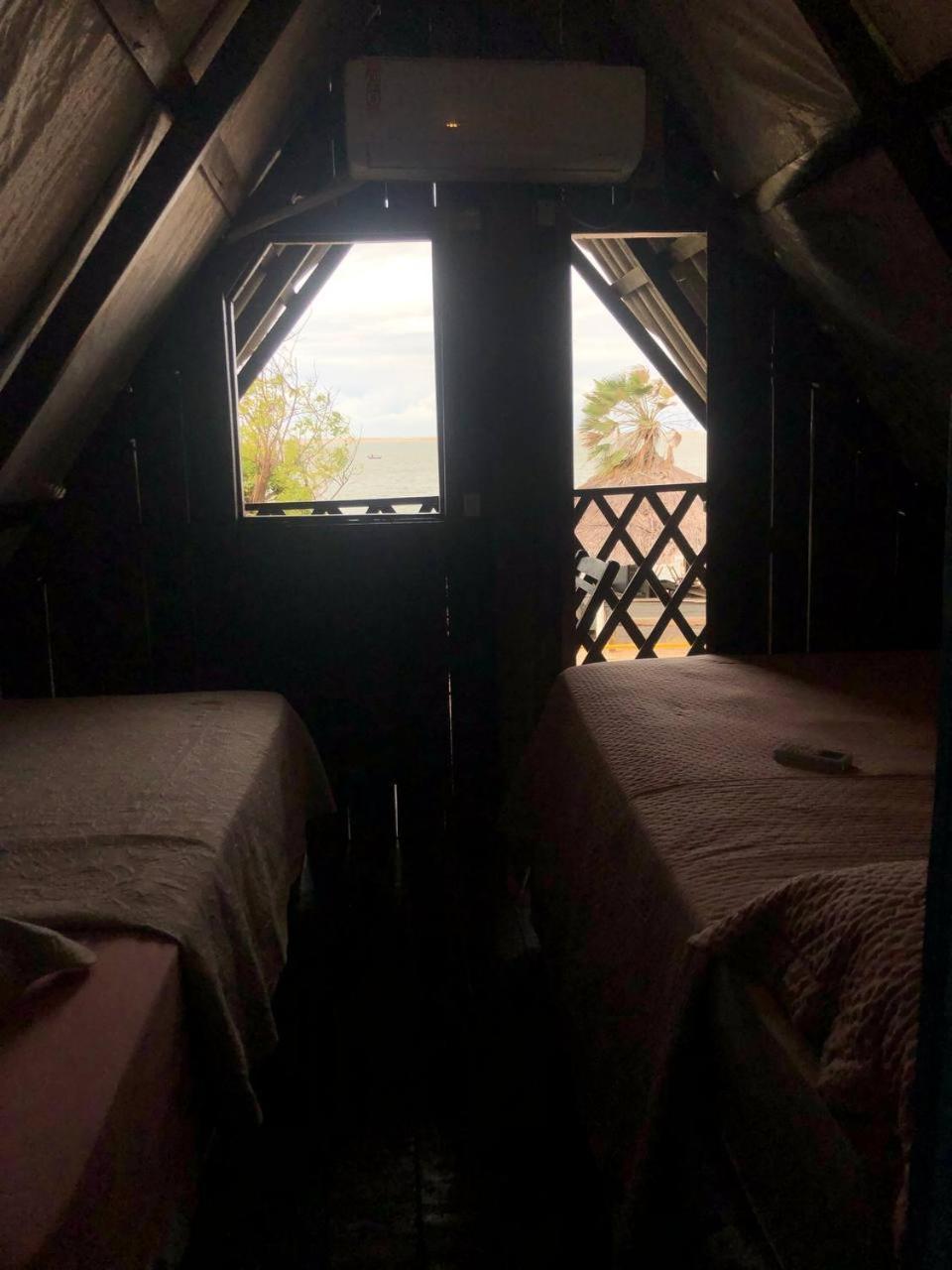 Kite Point Atins Hostel Buitenkant foto